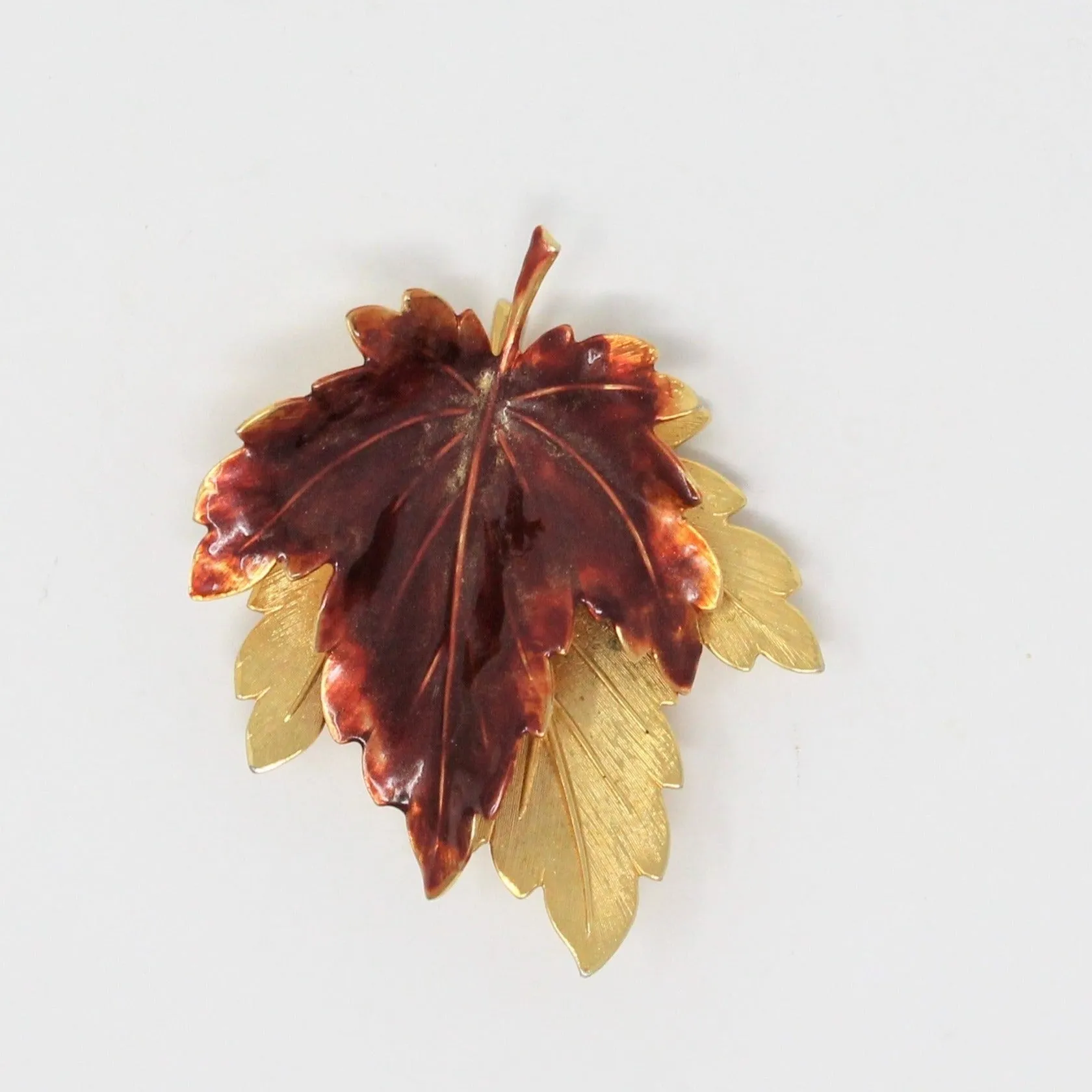 Brooch / Pin, Maple / Oak Leaves, Enamel with Gold Tone, Fall / Autumn, Vintage