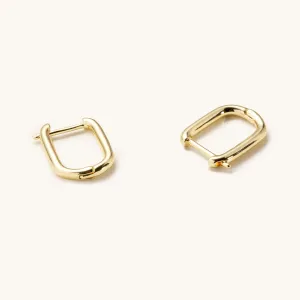 Cara Clip Gold Hoops