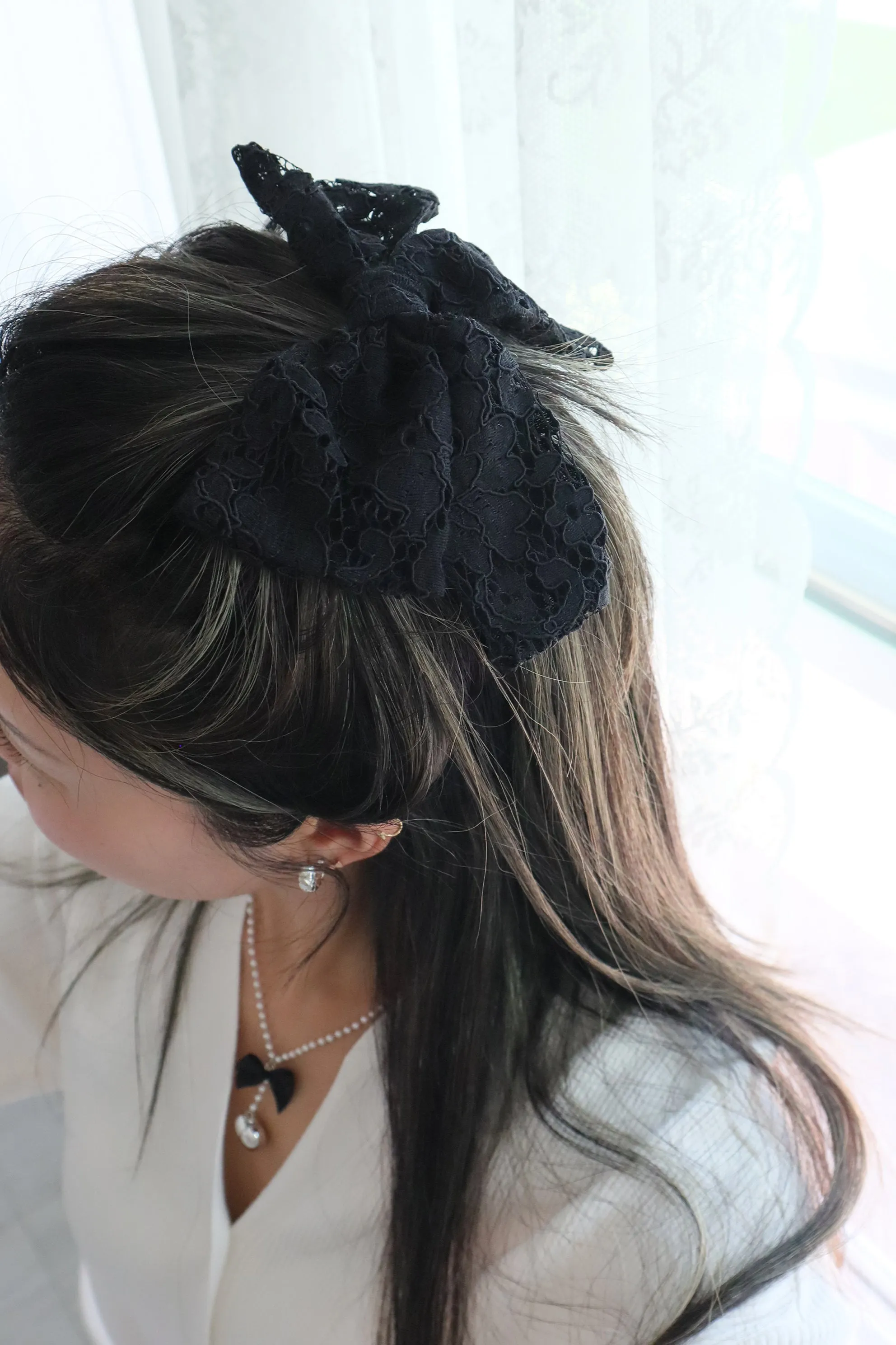 Eyelet Embroidered Fabric Big Bow Black & White Large Hair Barrette Clip