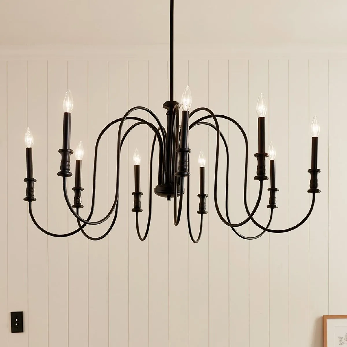 Karthe 42 in. 9 lights Chandelier Black finish