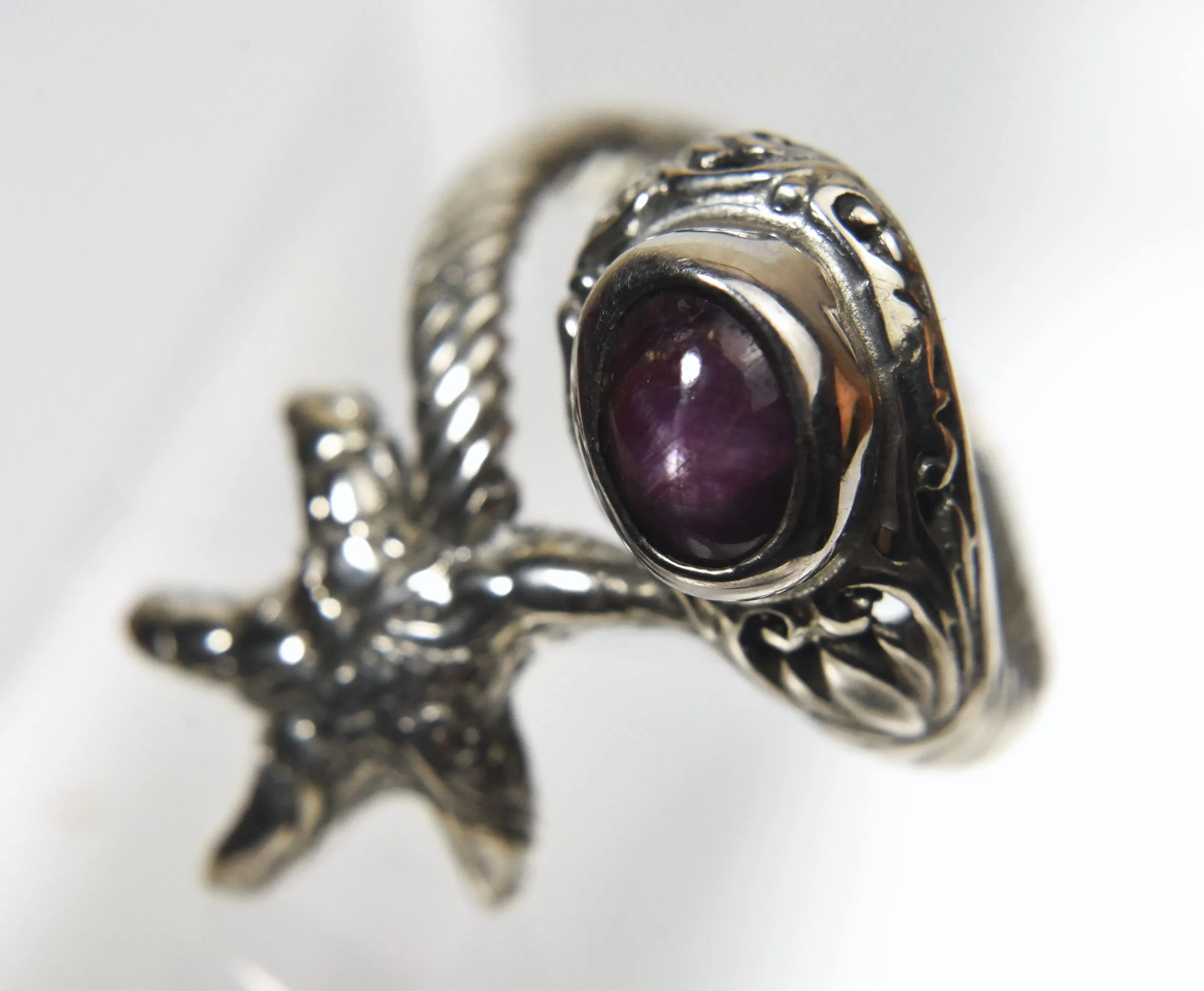 Natural Star Ruby Starfish Sterling Silver Ring - Size 7