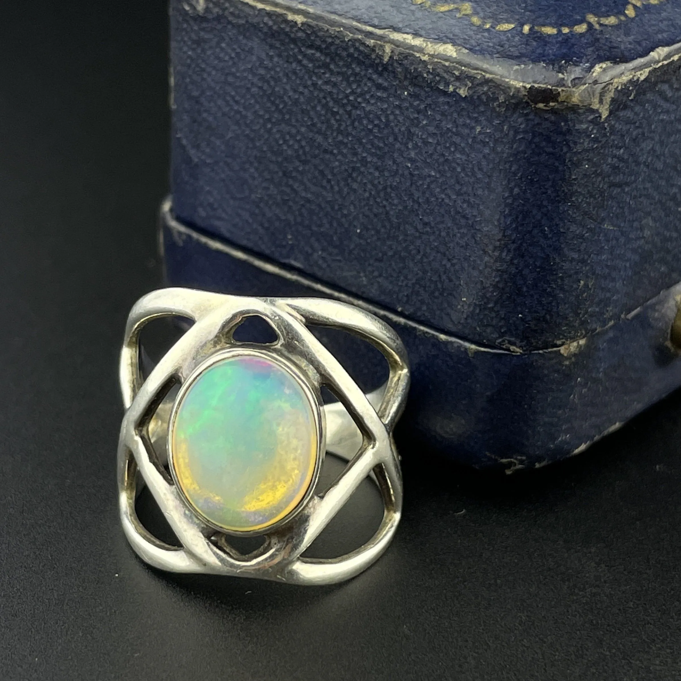 Vintage Fire Jelly Opal Cabochon Silver Infinity Band Ring